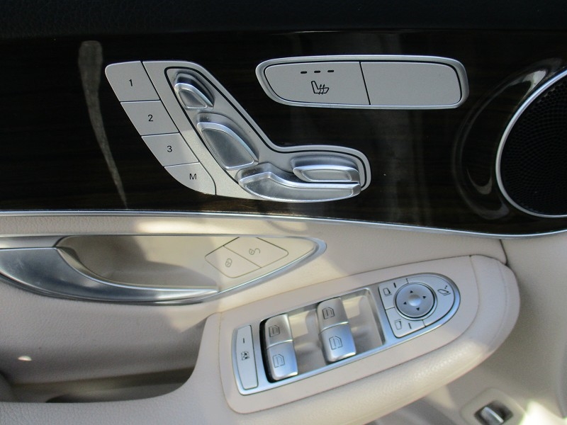 Mercedes-Benz GLC GLC 300 4MATIC SUV 2019