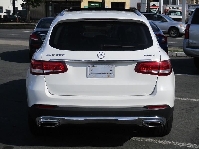 Mercedes-Benz GLC GLC 300 4MATIC SUV 2019