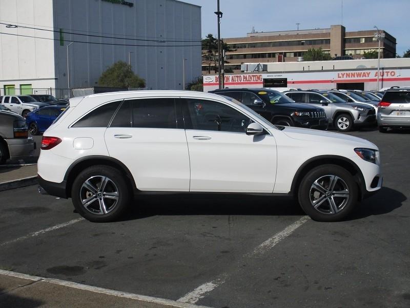 Mercedes-Benz GLC GLC 300 4MATIC SUV 2019