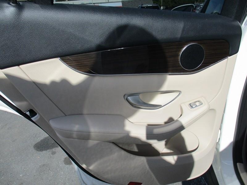 Mercedes-Benz GLC GLC 300 4MATIC SUV 2019