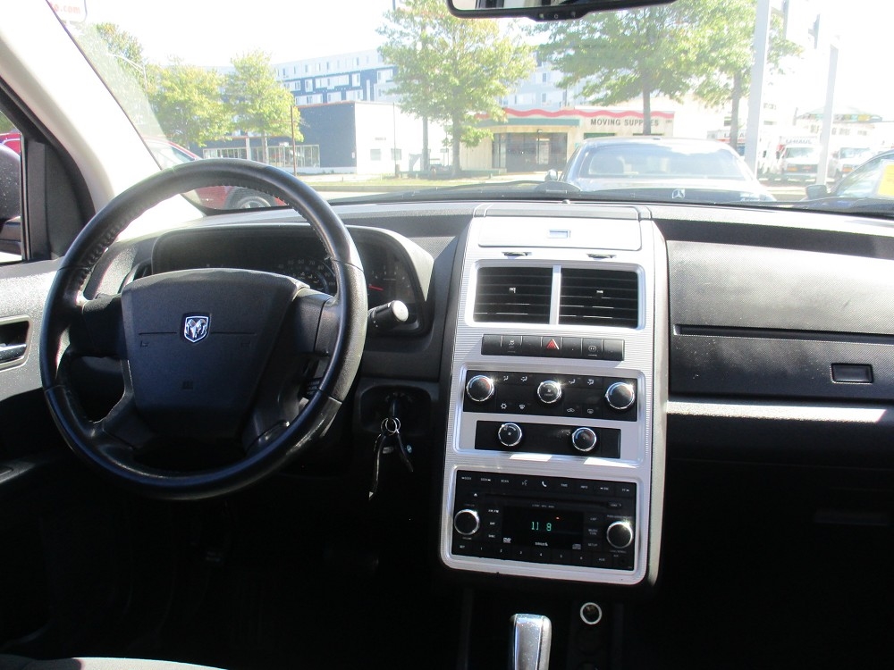 2010 Dodge Journey SXT photo 13