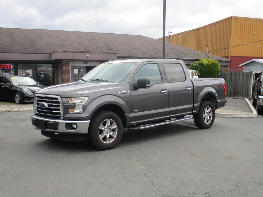 2016 Ford F-150 4WD SuperCrew 145" XLT