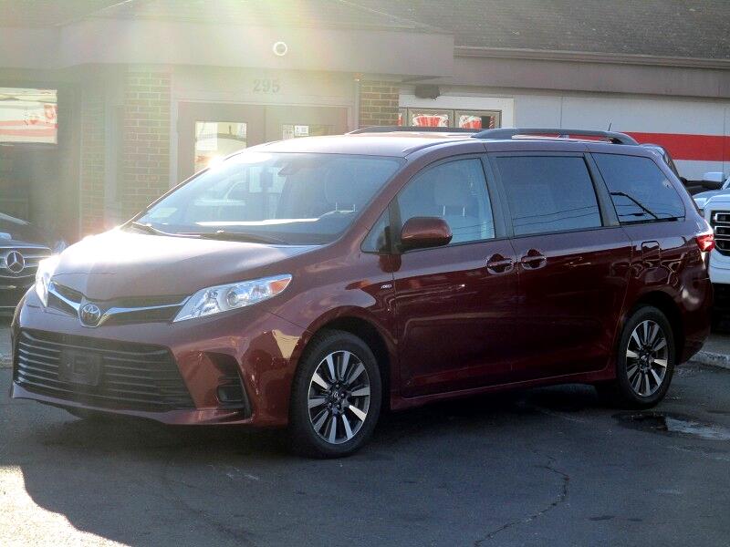 2018 Toyota Sienna LE AWD 7-Passenger (Natl)
