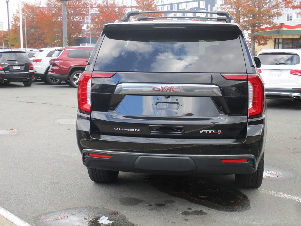 GMC Yukon 4WD 4dr AT4 2021 GMC Yukon 4WD 4dr AT4 2021