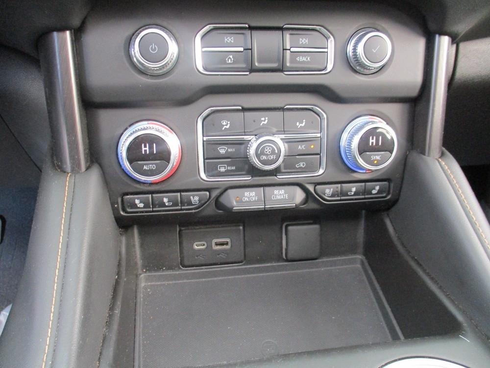 GMC Yukon 4WD 4dr AT4 2021