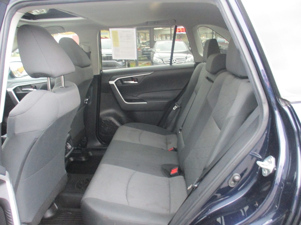 Toyota RAV4 XLE AWD (Natl) 2022 Toyota RAV4 XLE AWD (Natl) 2022