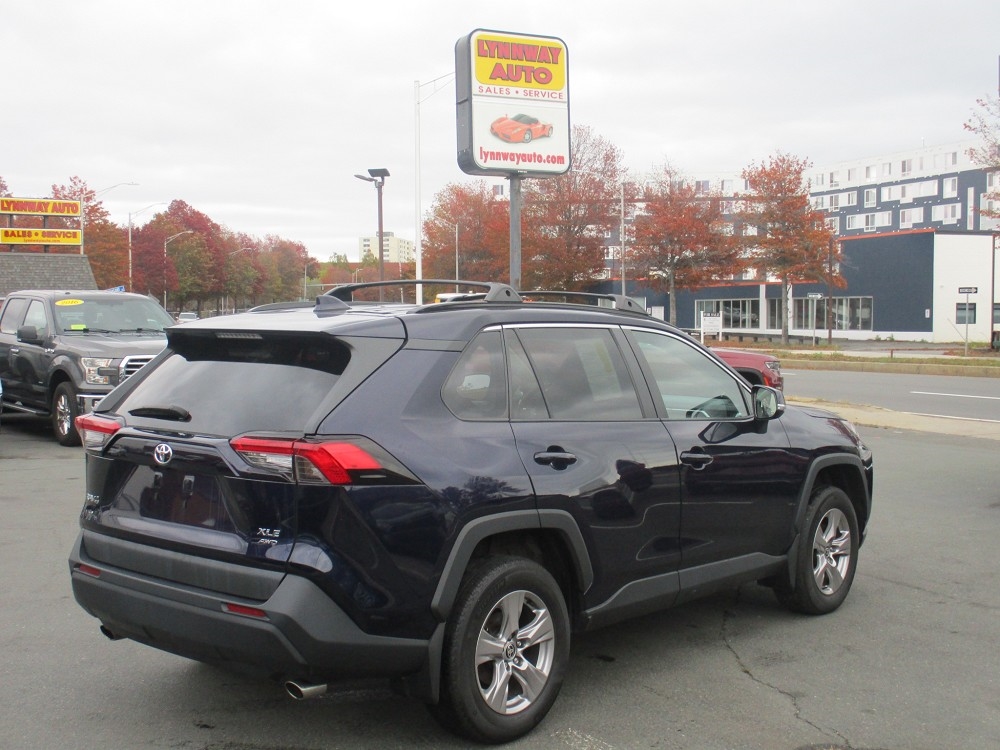 Toyota RAV4 XLE AWD (Natl) 2022