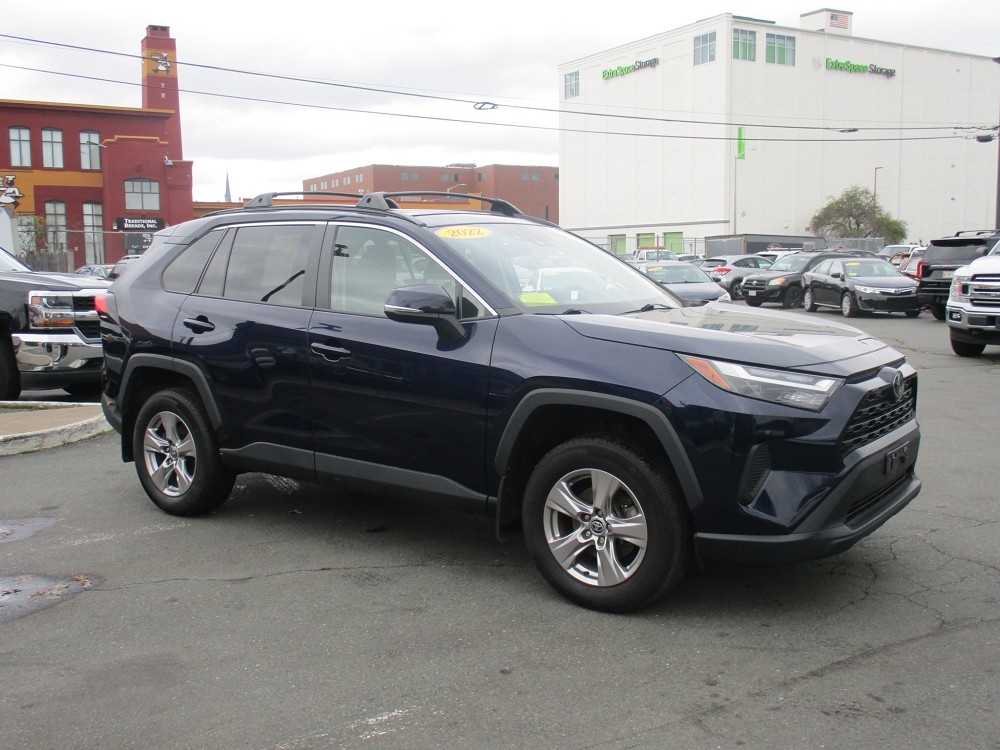 Toyota RAV4 XLE AWD (Natl) 2022