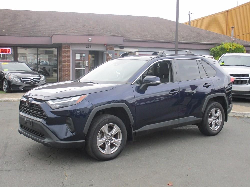 2022 Toyota RAV4 XLE AWD (Natl)