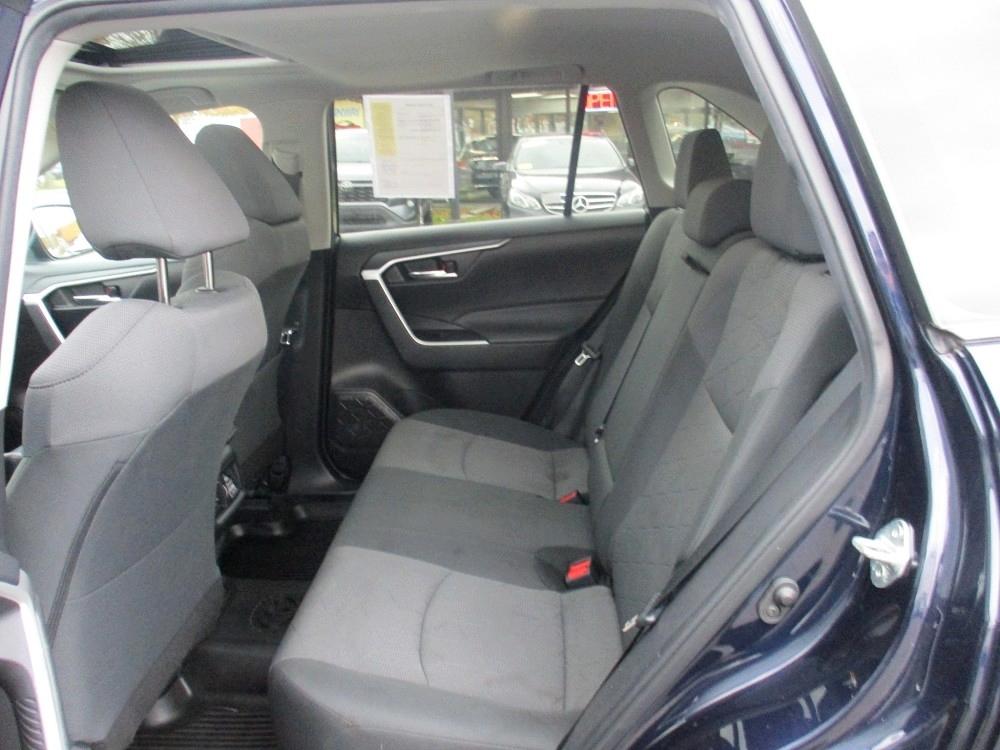 Toyota RAV4 XLE AWD (Natl) 2022