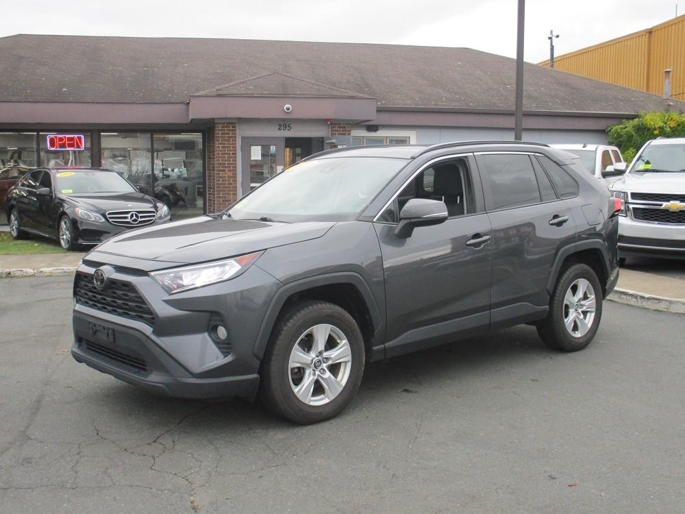 2019 Toyota RAV4 XLE AWD (Natl)