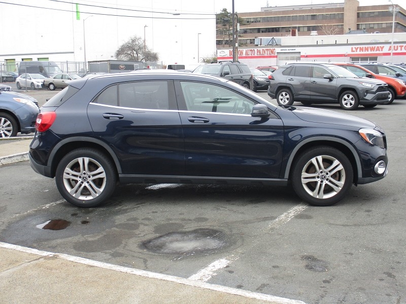 Mercedes-Benz GLA GLA 250 4MATIC SUV 2018