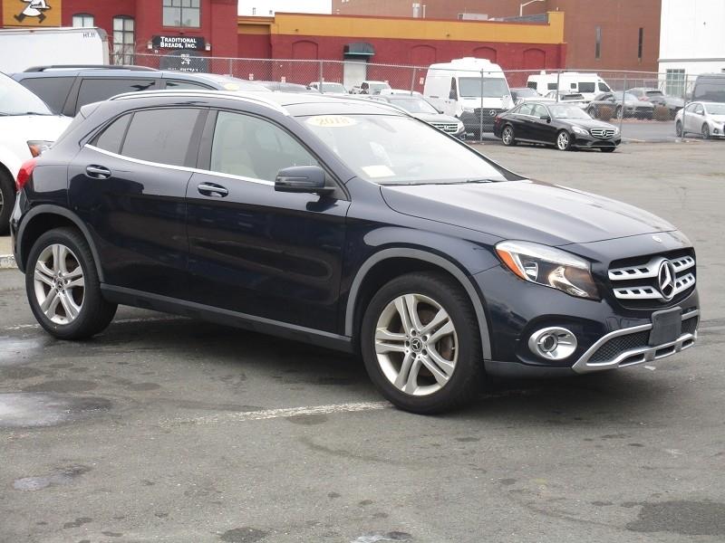Mercedes-Benz GLA GLA 250 4MATIC SUV 2018