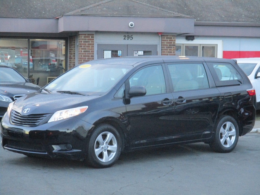 2017 Toyota Sienna L