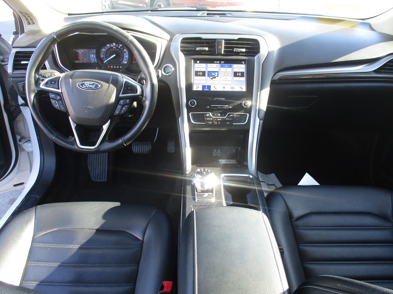 Ford Fusion SEL FWD 2019