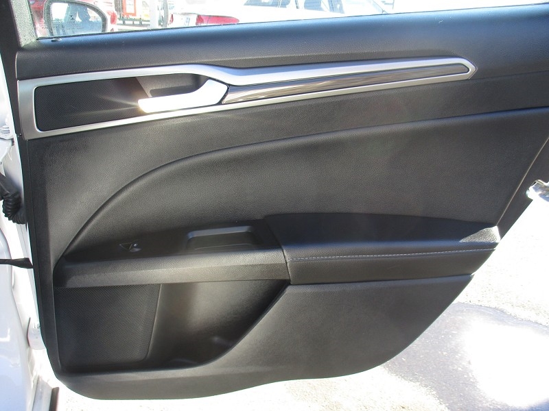 Ford Fusion SEL FWD 2019