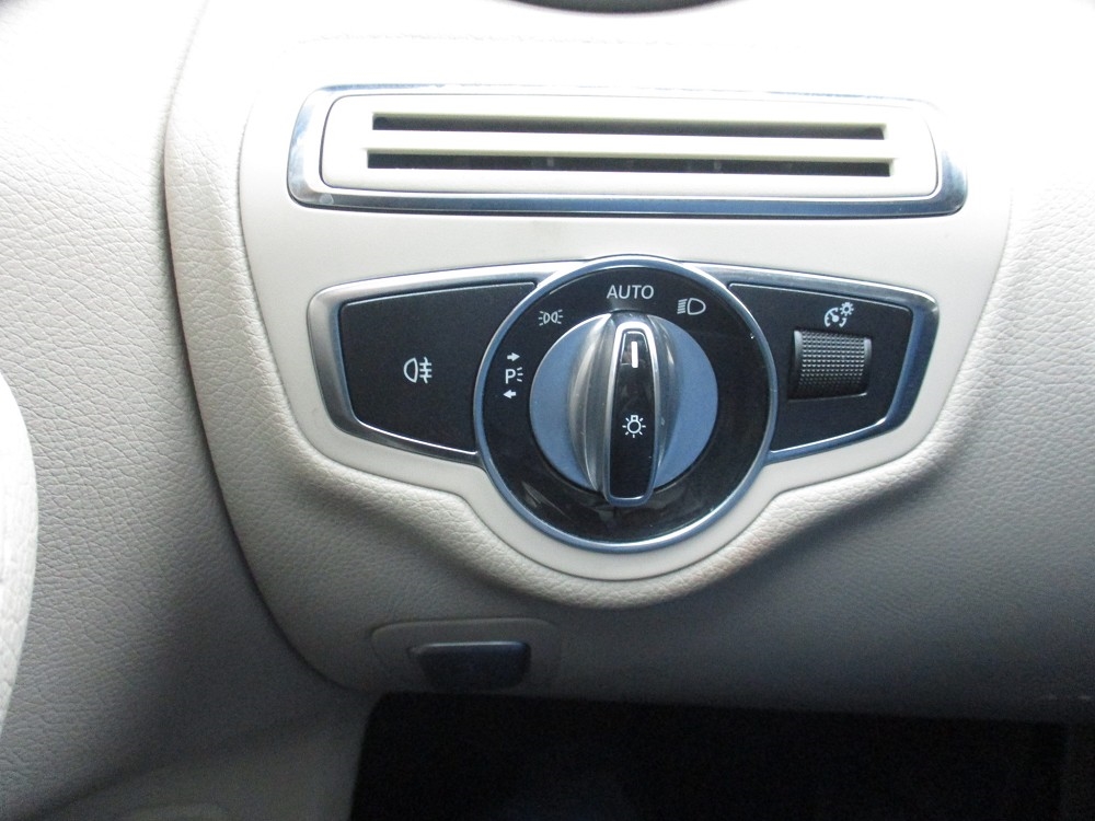 Mercedes-Benz C-Class 4dr Sdn C 300 4MATIC 2016