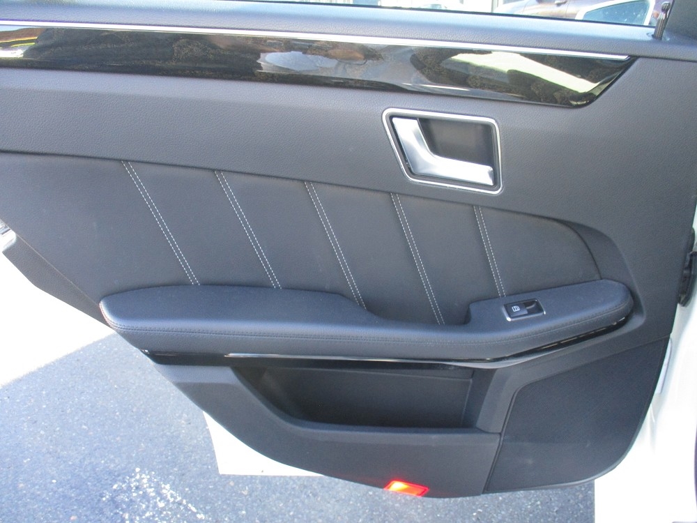 Mercedes-Benz E-Class 4dr Sdn E 550 Sport 4MATIC 2014