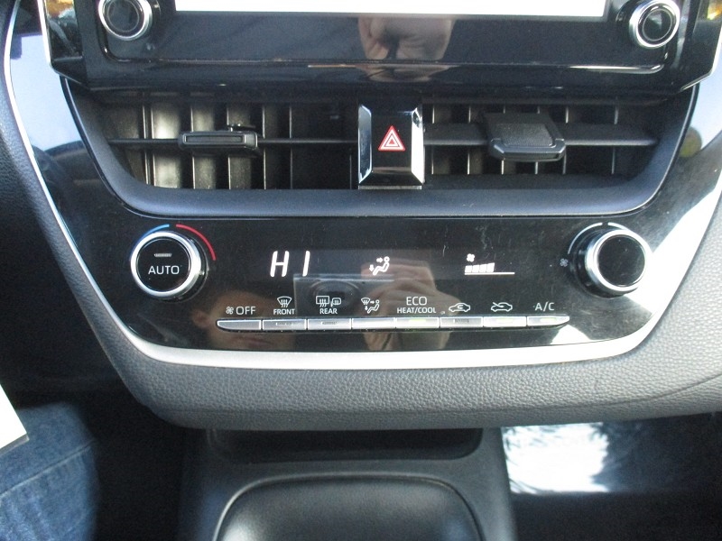 Toyota Corolla LE CVT (Natl) 2020