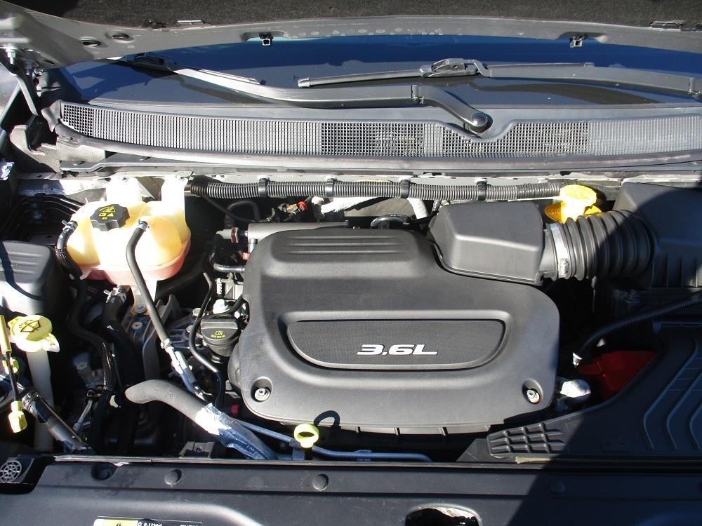 Chrysler Pacifica Touring FWD 2017