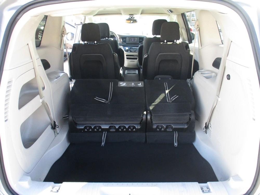 Chrysler Pacifica Touring FWD 2017