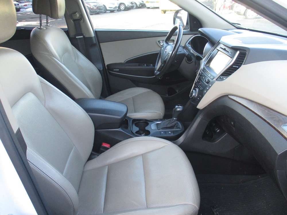 Hyundai Santa Fe SE Ultimate 3.3L Auto 2017