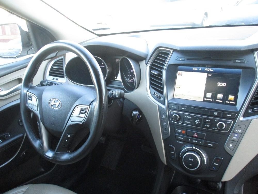 Hyundai Santa Fe SE Ultimate 3.3L Auto 2017