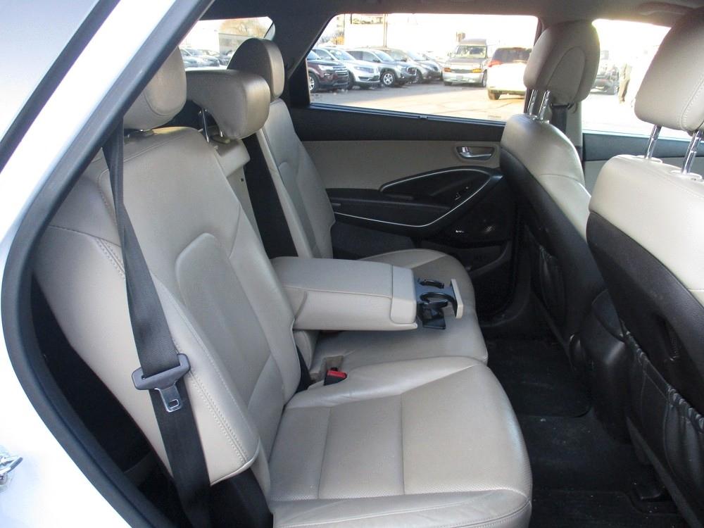 Hyundai Santa Fe SE Ultimate 3.3L Auto 2017