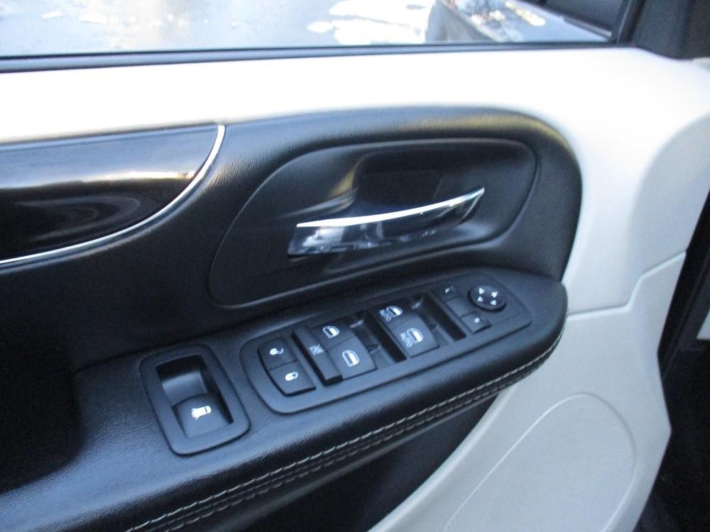 Dodge Grand Caravan SXT Wagon 2019