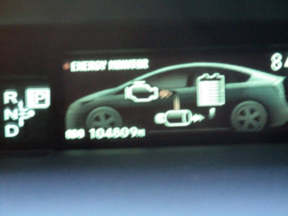 Toyota Prius 5dr HB Persona Series Special Edition (Natl) 2015