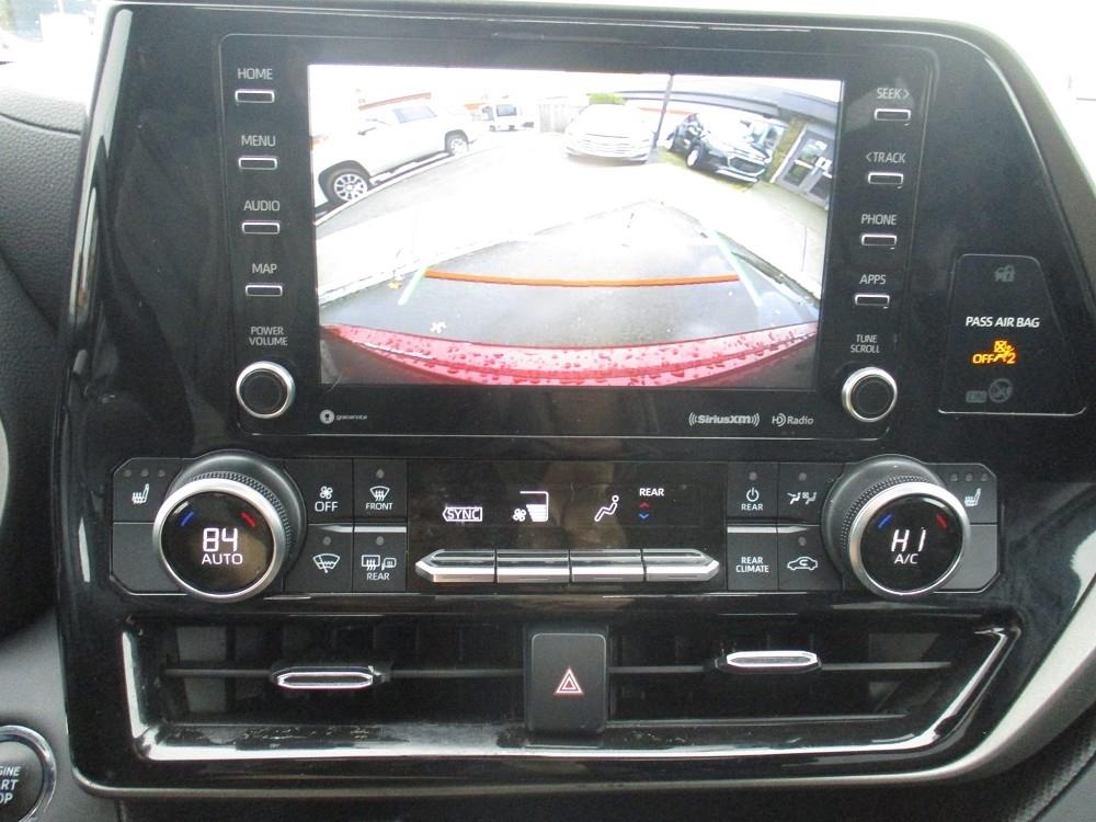 Toyota Highlander XLE AWD (Natl) 2022