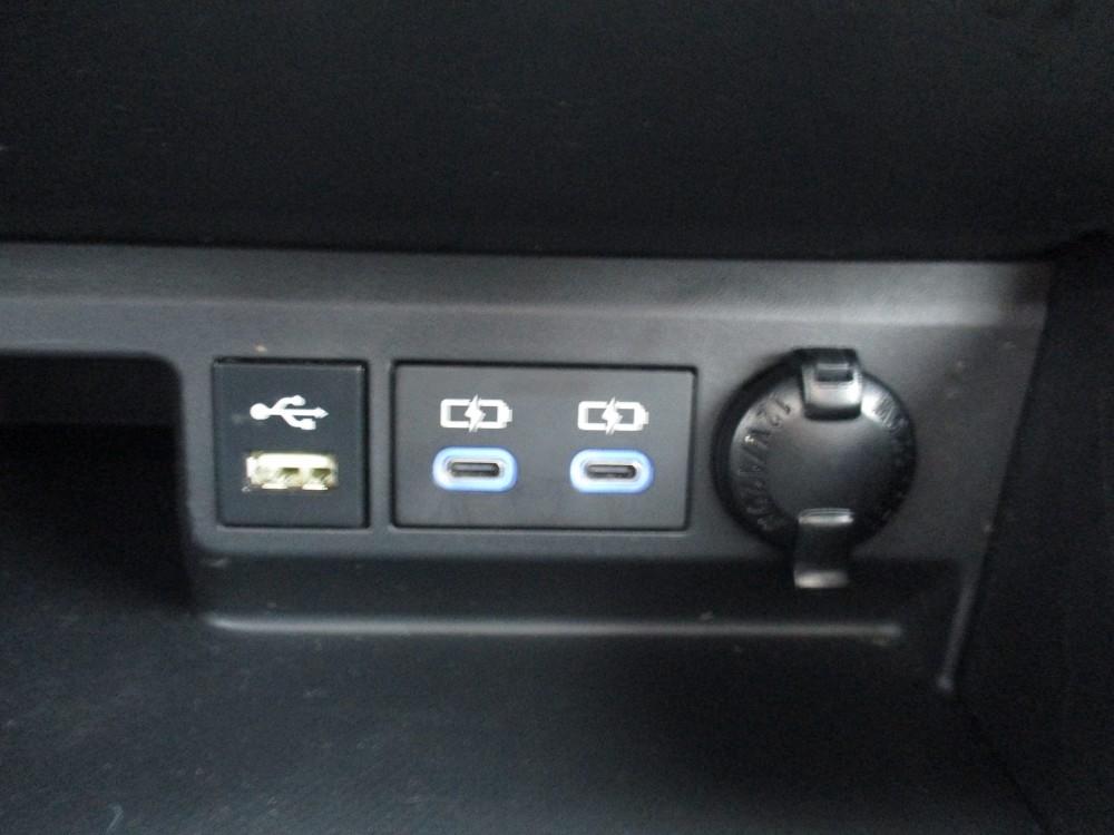 Toyota Highlander XLE AWD (Natl) 2022