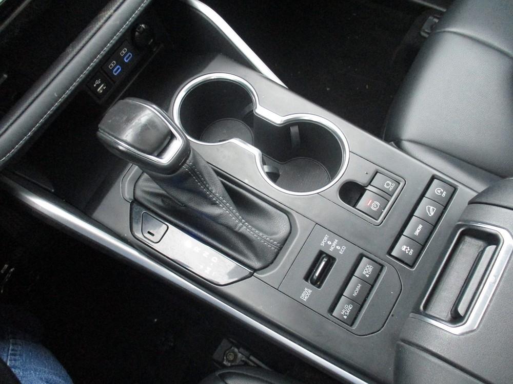 Toyota Highlander XLE AWD (Natl) 2022