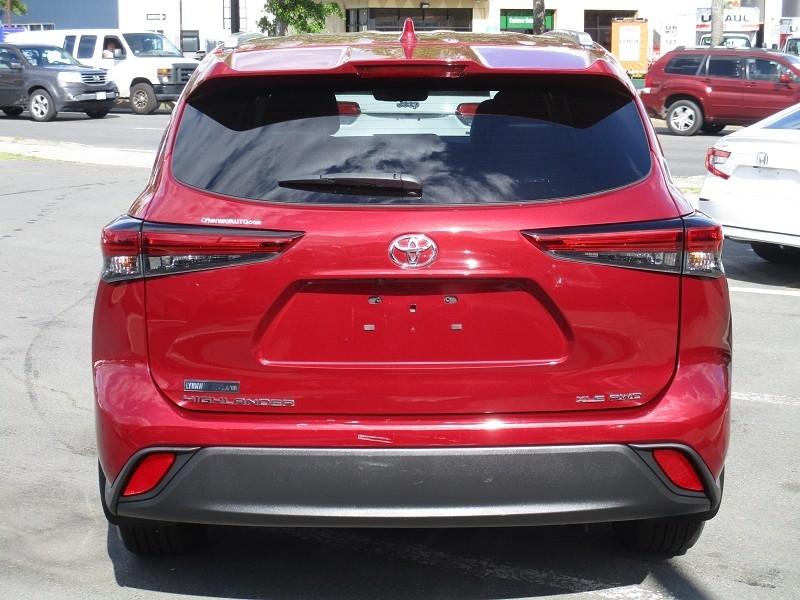 Toyota Highlander XLE AWD (Natl) 2022