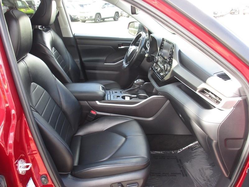 Toyota Highlander XLE AWD (Natl) 2022