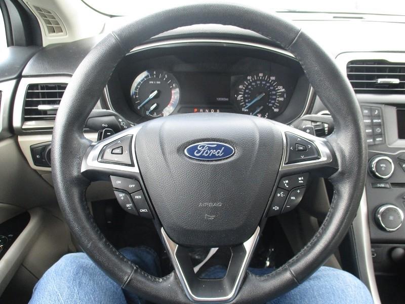 Ford Fusion SE AWD 2017