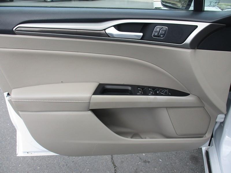 Ford Fusion SE AWD 2017