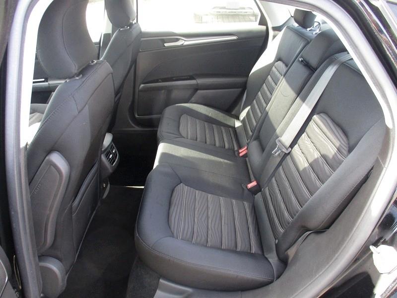 Ford Fusion 4dr Sdn SE FWD 2016