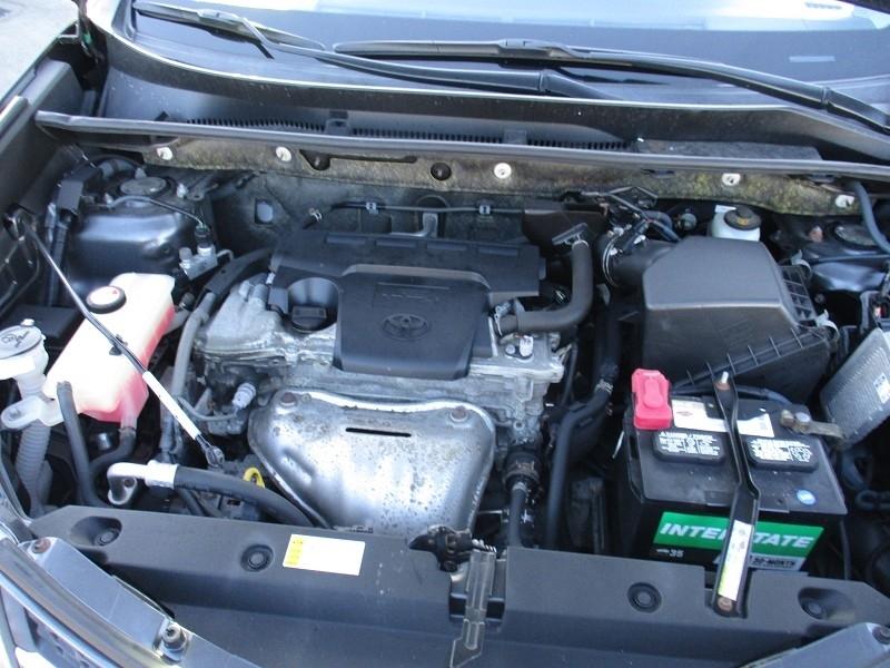 Toyota RAV4 AWD 4dr XLE (Natl) 2015