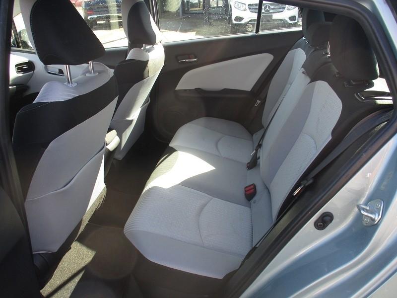 Toyota Prius Three Touring (Natl) 2018