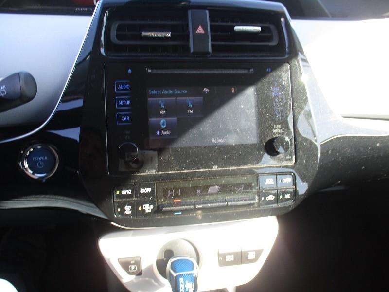 Toyota Prius Three Touring (Natl) 2018