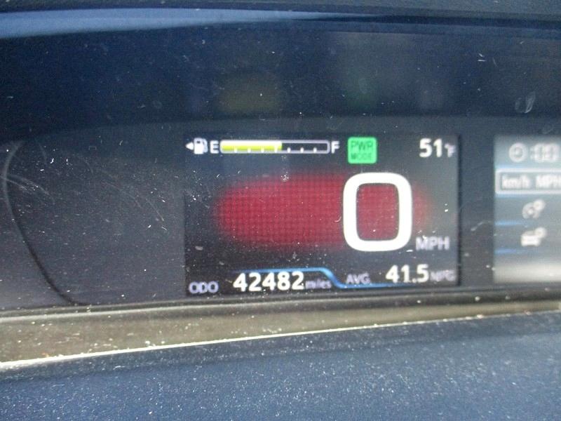 Toyota Prius Three Touring (Natl) 2018