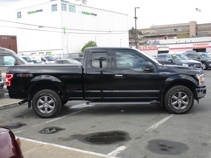 Ford F-150 Lariat 4WD SuperCab 8' Box 2018