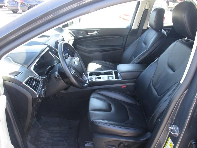 Ford Edge Titanium AWD 2021