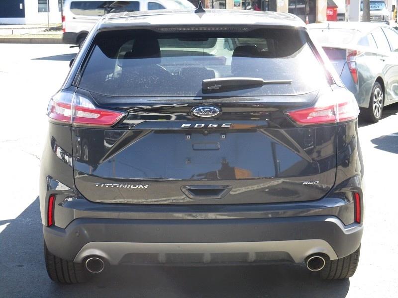 Ford Edge Titanium AWD 2021