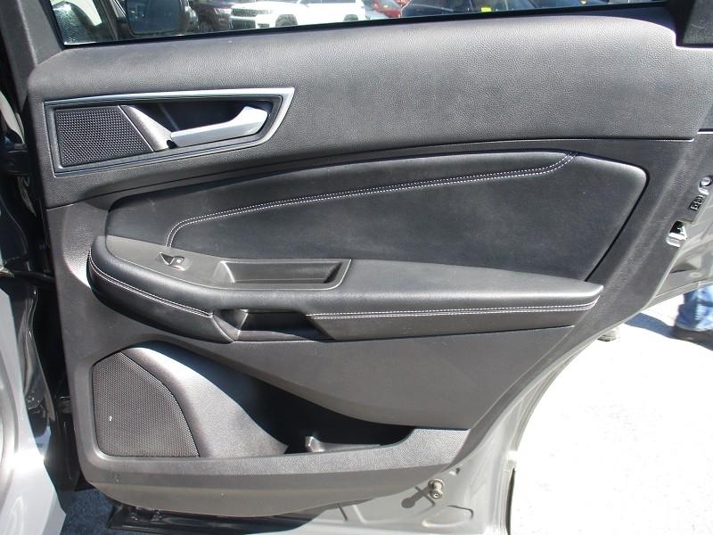 Ford Edge Titanium AWD 2021