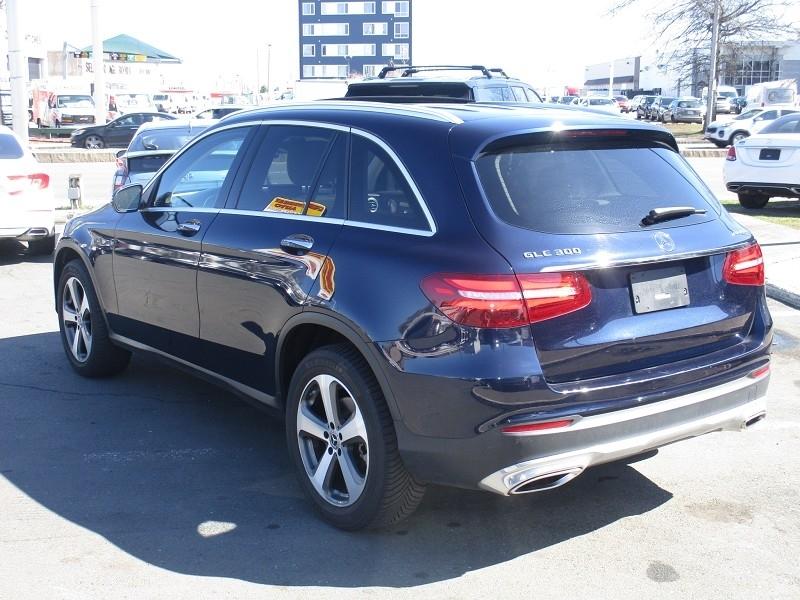 Mercedes-Benz GLC GLC 300 4MATIC SUV 2019