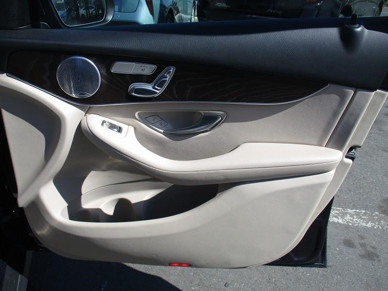 Mercedes-Benz GLC GLC 300 4MATIC SUV 2019