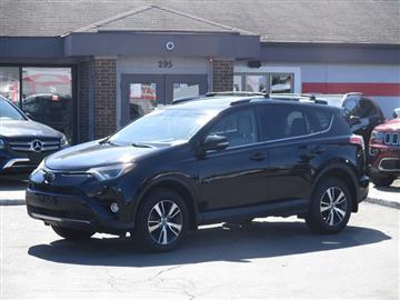 2017 Toyota RAV4 XLE AWD (Natl)