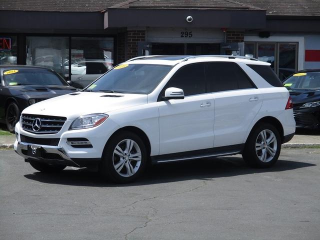 White 2015 Mercedes-Benz M-Class SUV / Crossover All-Wheel Drive Automatic